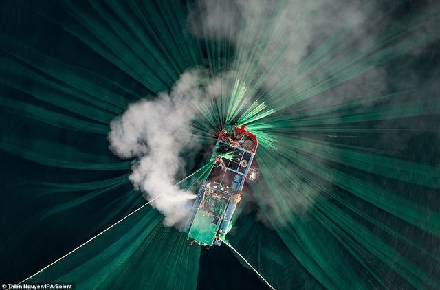 Vietnam photo among breathtaking artworks in world contest